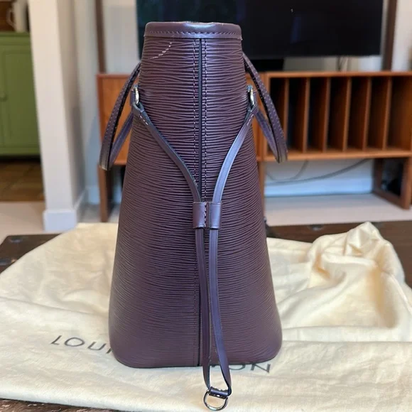 Louis Vuitton Purple Tote Bag without Pouch - Picture 5 of 14
